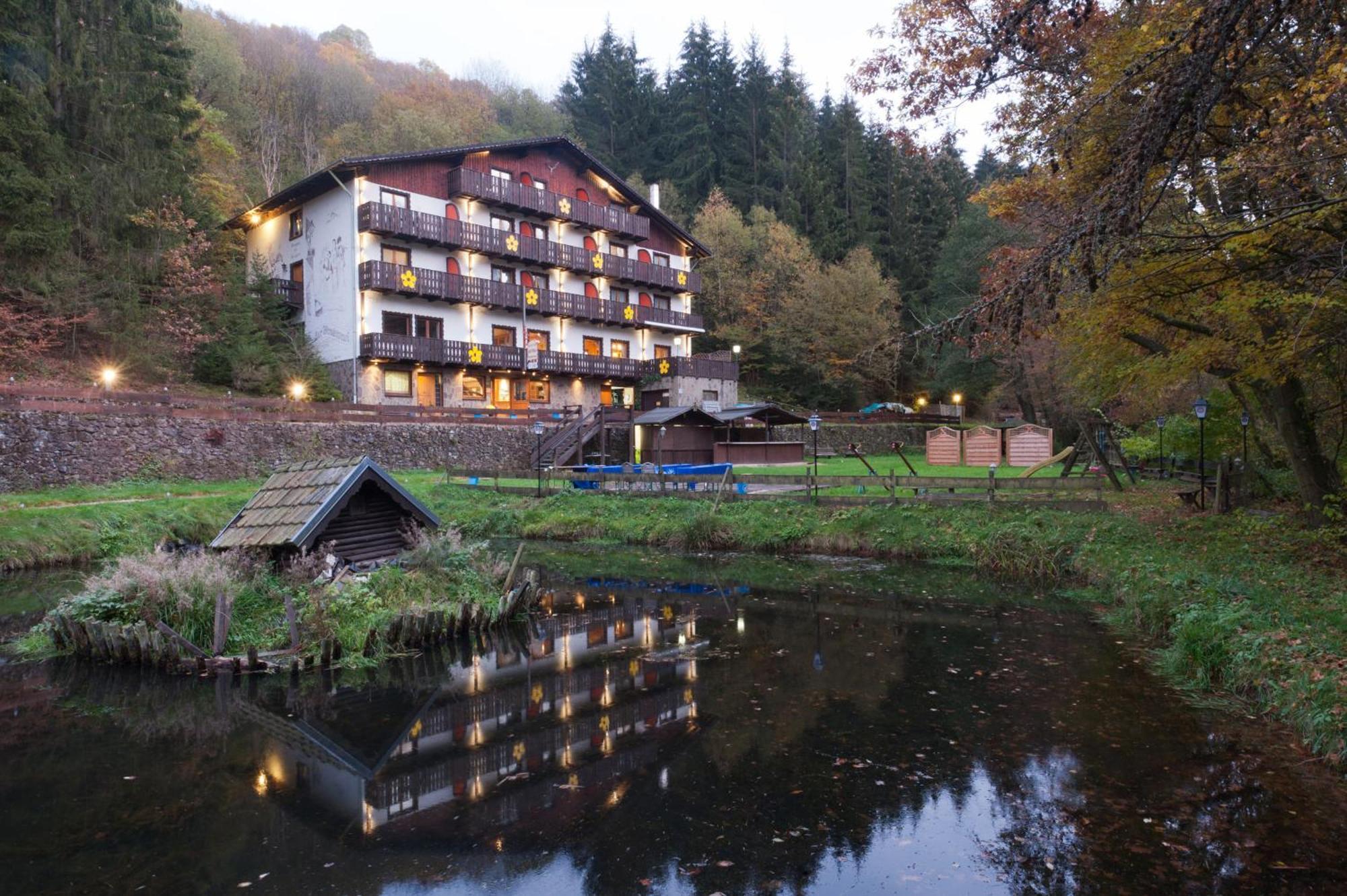 Wolffhotel Kopp Bagian luar foto